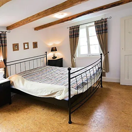 Cosy Holiday In Elleringhausen Near Forest אולסברג