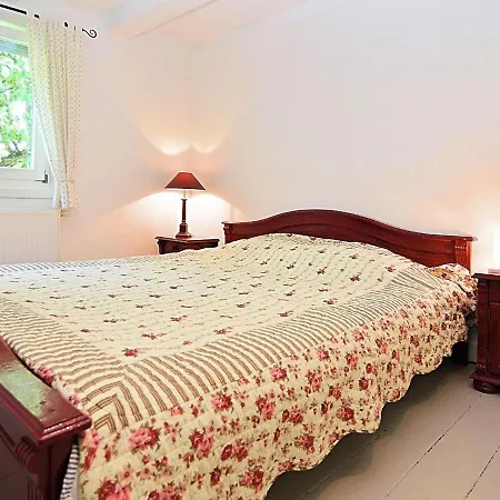 בית נופש Cosy Holiday In Elleringhausen Near Forest